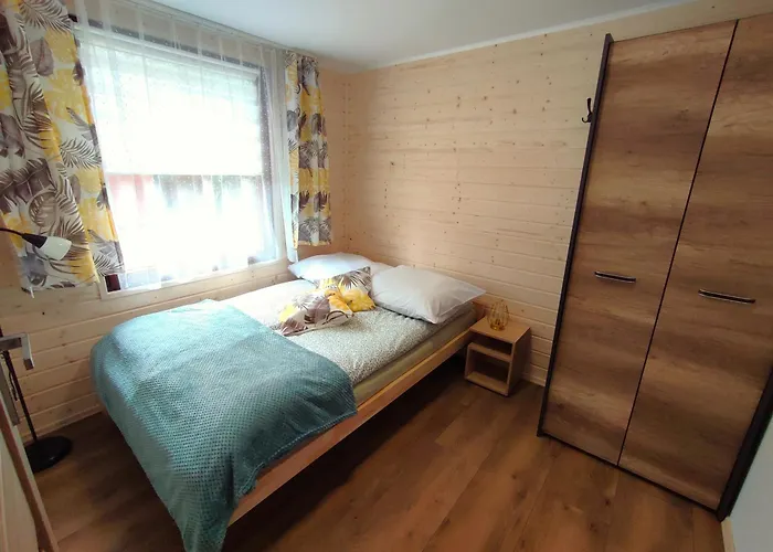 بيت للعطل Letniskowe O.w. Plaza ستيغنا