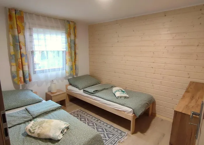 Letniskowe O.w. Plaza بيت للعطل